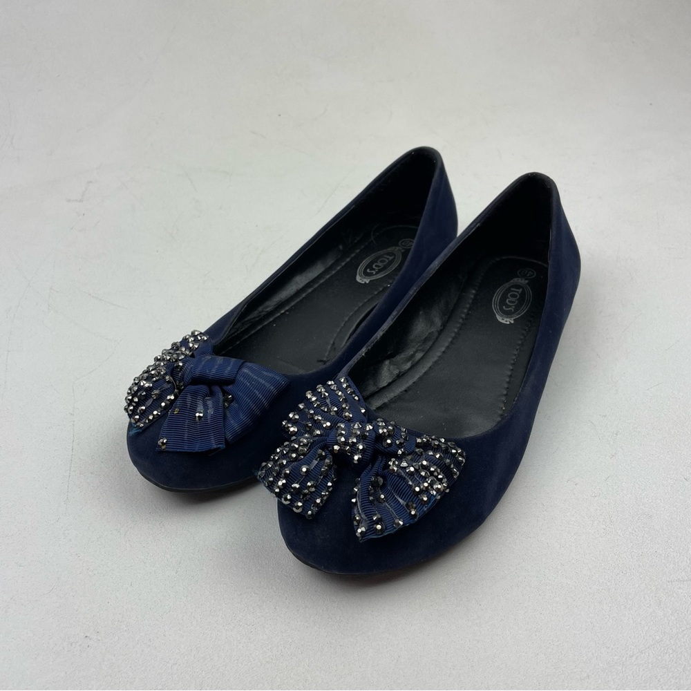 Tod’s blue velvet flats embellished with pewter bows Size 40/ US 7